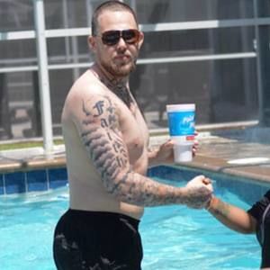 Meet your Posher, Mitchell